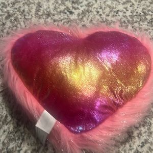 It’s a cute pillow it could be used for a design in your room